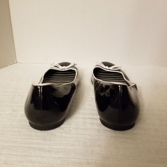 Chaps Black and White Bow Ballet Flats Sz 8 - Picture 6 of 7